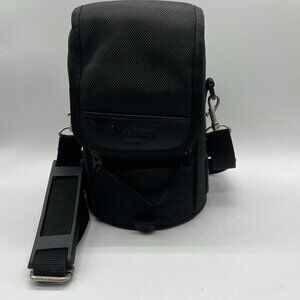 Nikon CL-M3 Semi-Soft Lens Protection Case Black With Strap